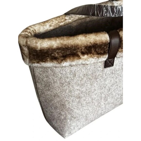 Barnes & Noble Brown Cream Tote Bag Faux Fur Trim Felt Carrier Thick Strong Gift - Picture 6 of 9